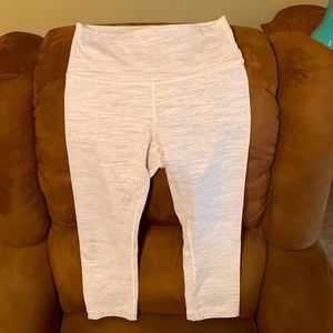 Lululemon capri leggings